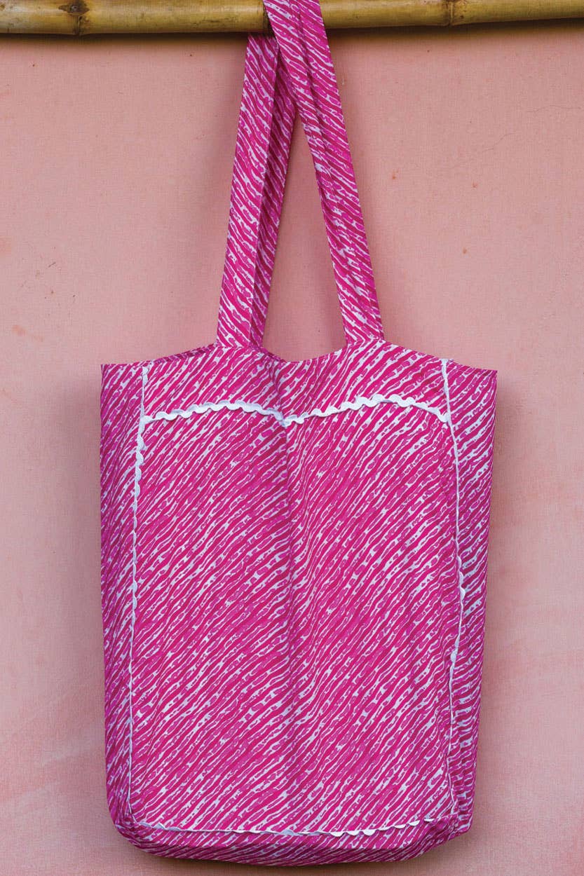 Cotton Fabric Tote Bags: Fuchsia, India