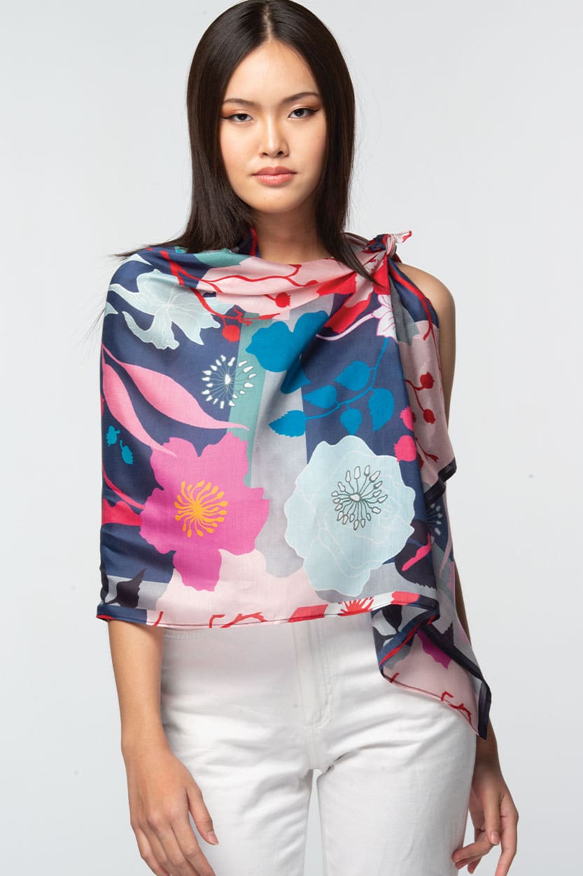 Cupro Scarf / Navy Floral Rishika, India