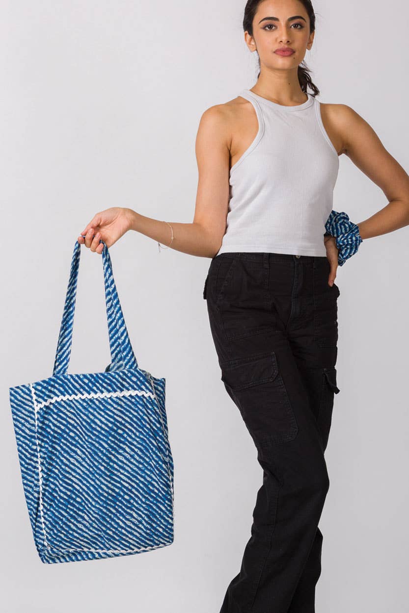 Cotton Fabric Tote Bags: Blue, India