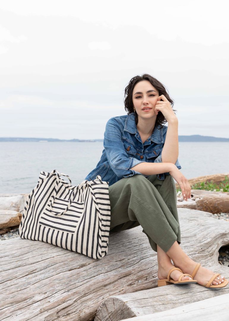 Stripes Beach Tote/, India