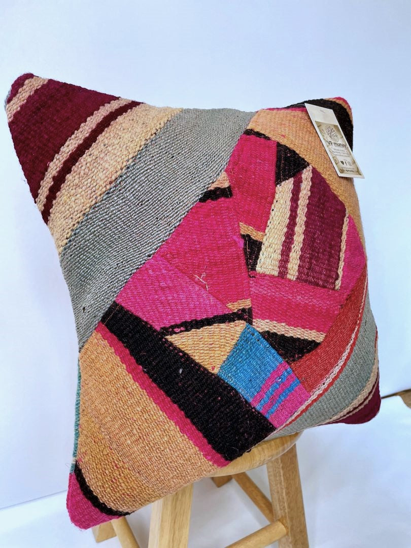 Throw Pillowcase, Aguayo's Cushion Cover, Multicolor, Bolivia / 126