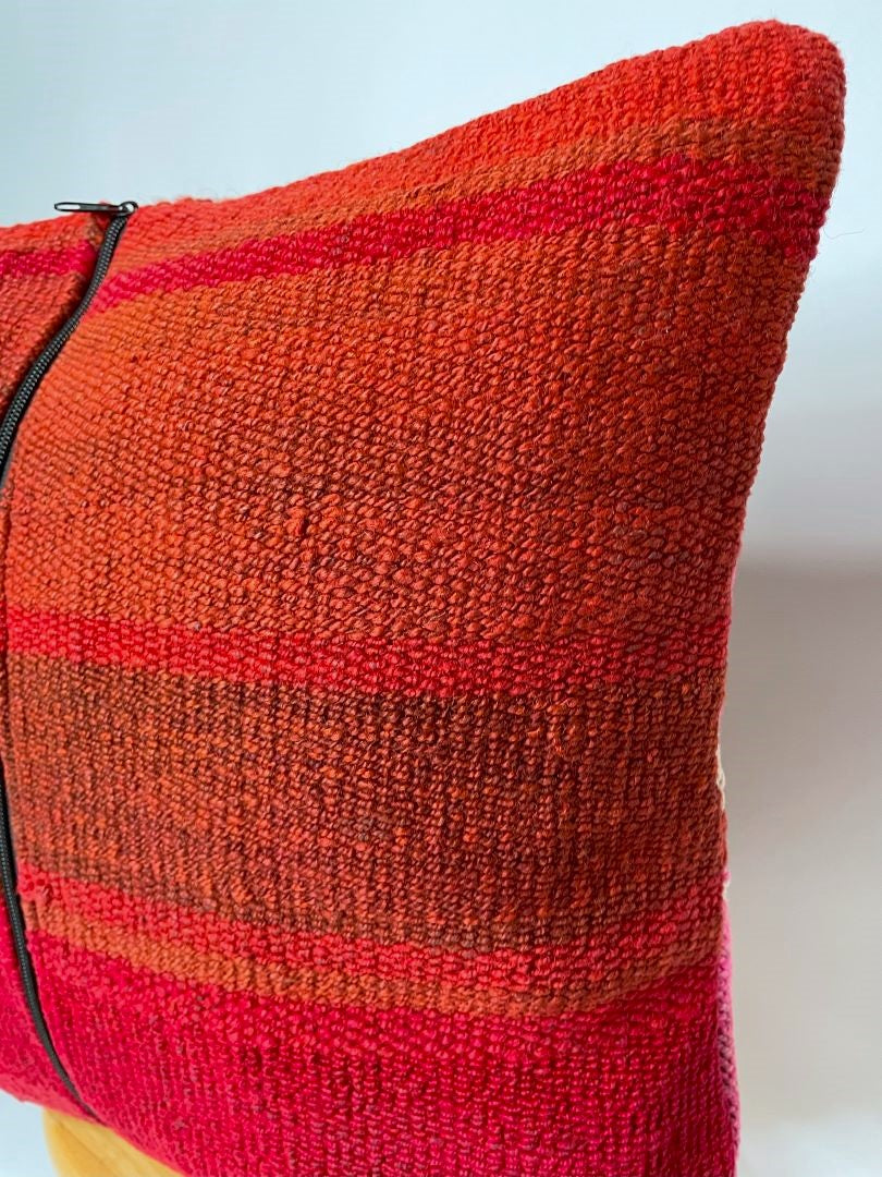 Throw Pillowcase, Aguayo's Cushion Cover, Multicolor, Bolivia/Peru/135