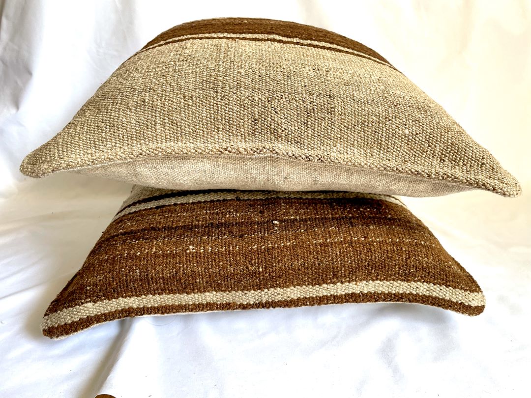 2 Throw Pillowcase, Aguayo's Cushion Covers, Natural and Black, Bolivia/Peru